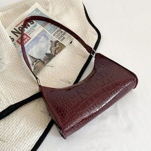 💙 NWOT burgundy purse (2 for $30)